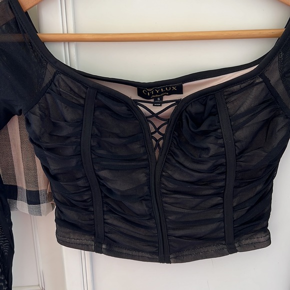 City Lux Boutique Black Crop Top Blouse - Picture 4 of 8